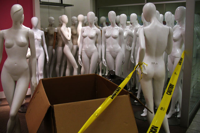mannequin army 640